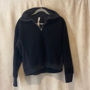 Lululemon size 6 black wool half zip up sweater